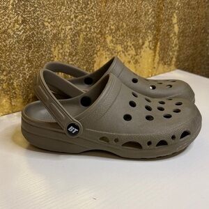 BareTraps Tan Men's Sandals